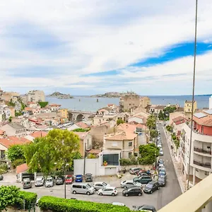 https://vallon-des-auffes-iii-vue-imprenable-sur-la-mer.fr-provencehotel.com